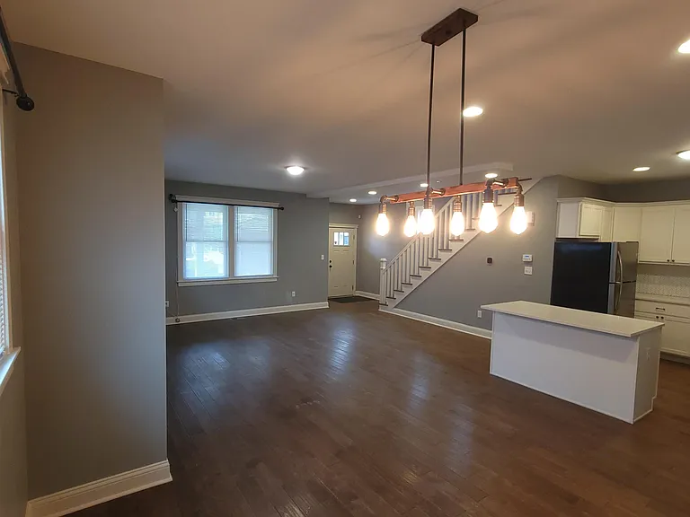 3123 Broadway St — Photo 19