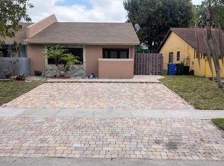6232 NW 1st St, Margate, FL 33063