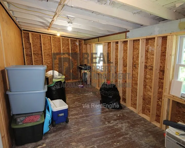 61 3rd St #201 — Photo 20