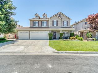 5925 W Cromwell Ave, Fresno, CA