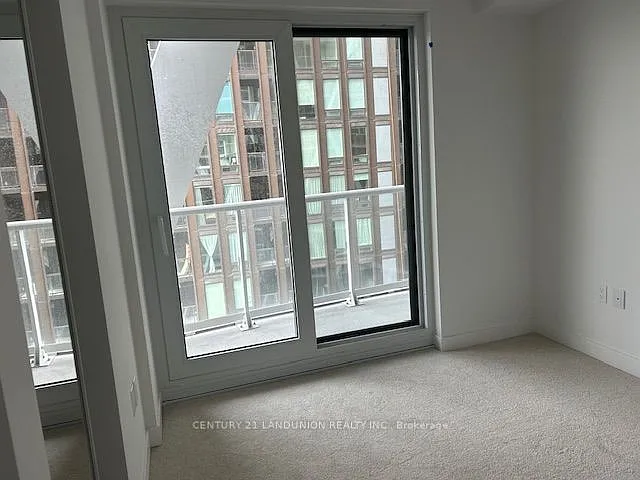 230 Simcoe St #2512 — Photo 26