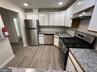 2 Rickard Ct, Lawrenceville, NJ 08648