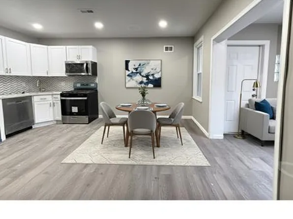 1433 S 32nd St, Philadelphia, PA 19146