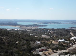 1520 Eagle Point Dr, Fischer, TX 78623