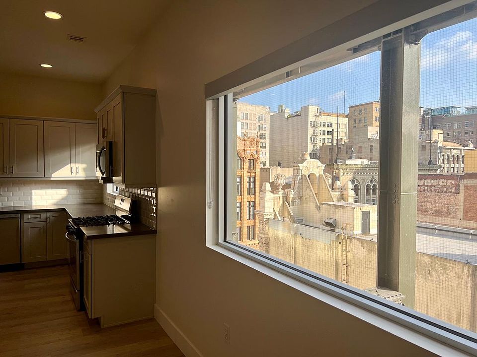 1st image of 314 W 6th St #609