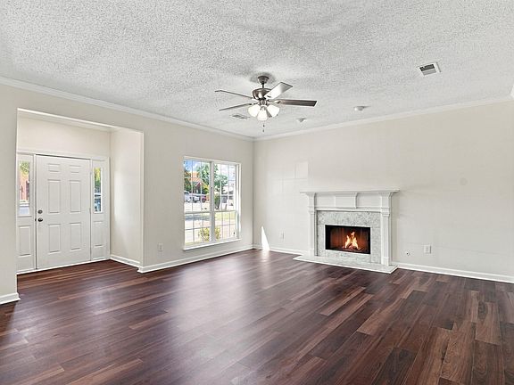 4th image of 113 Canyon Pl