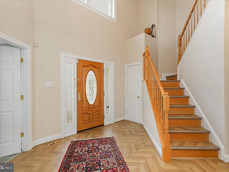 2121 Traceys Rd — Photo 16