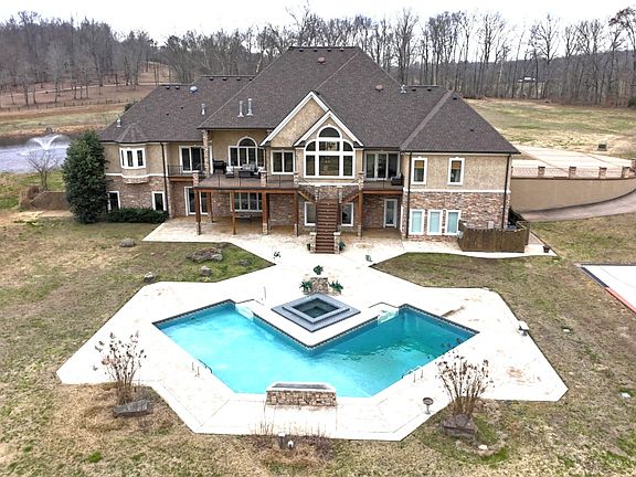 2nd image of 7699 N County Line Rd