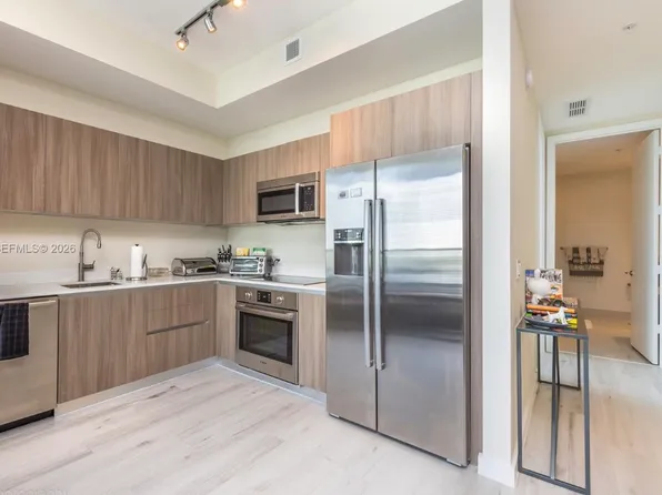 (undisclosed Address), Miami, FL 33129