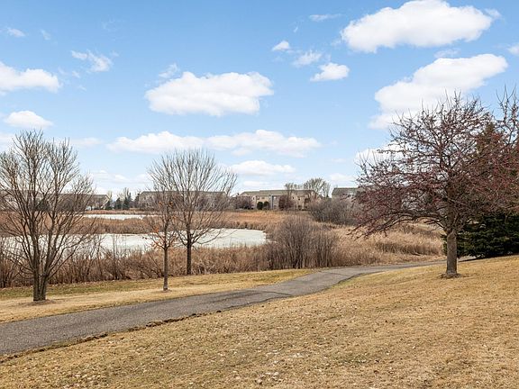 2nd image of 1601 Sumac Cir Unit D