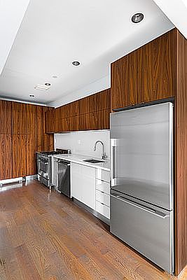 4th image of 131 W 122nd St APT 3A