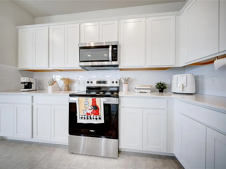 3130 Norcott Dr — Photo 11