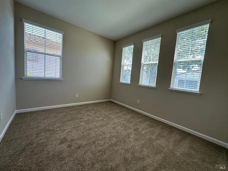 505 Marianna Pl — Photo 27