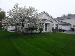 47 Waterbury Cir, Oswego, IL