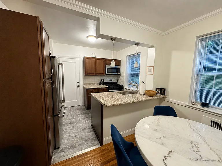 1157 Beacon St #3 — Photo 4