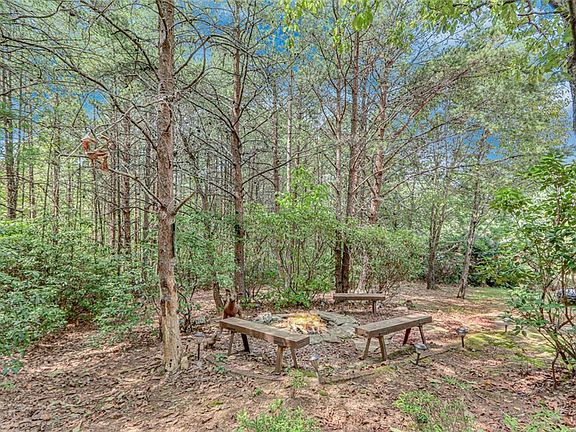 4th image of 482 Monroe Ridge Rd