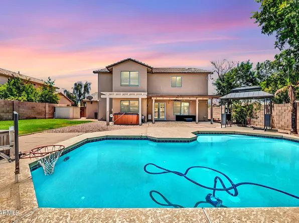 278 E BAYLOR Lane, Gilbert, AZ 85296