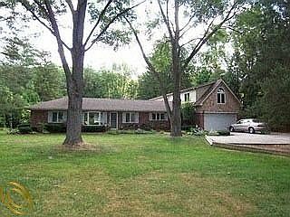 3rd image of 28062 Wildwood Trl