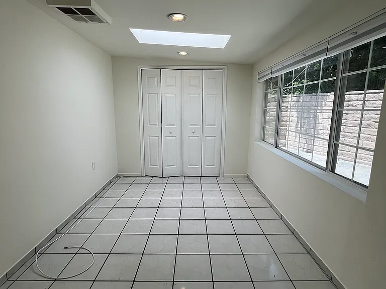 729 Orange Dr — Photo 20