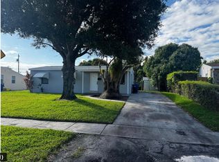 311 W 29th St, Riviera Beach, FL 33404