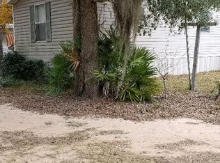 60 Heidi Ln, Douglas, GA 31535