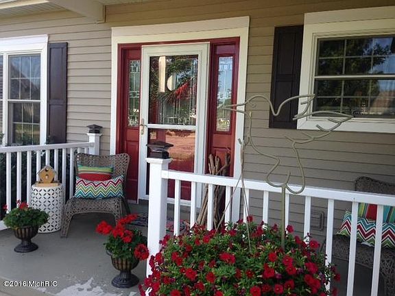 4th image of 5813 Hayden Ct