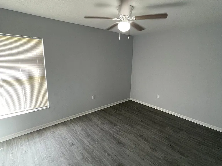 500 Berry James Ct — Photo 15