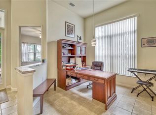 3407 Sandpiper Way, Naples, FL 34109