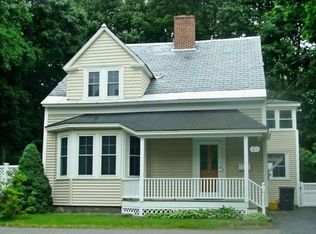 17 1/2 Manchester St, Nashua, NH 03064