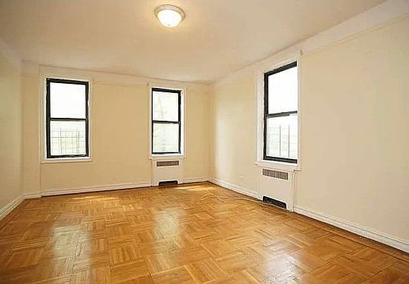5th image of 7410 35th Ave APT 218E