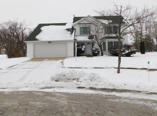 3126 Fairhaven Ct, Ann Arbor, MI 48105