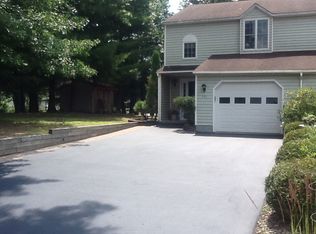 501 Elk Cir, Ballston Spa, NY 12020