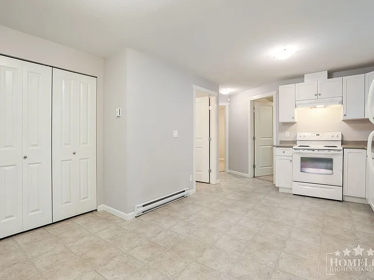 18864 68th Ave #BASEMENT — Photo 9