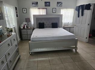 190 W 14th St, Riviera Beach, FL 33404