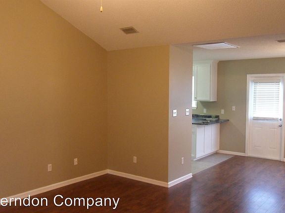 3rd image of 3320 Kentshire Dr