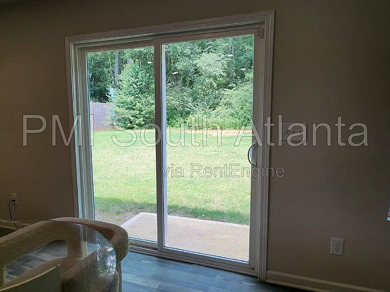 116 Dogwood Ln — Photo 11
