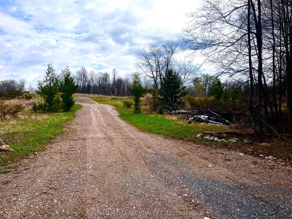 1102 Colton Rd, Admaston/bromley, ON K7V 3Z7