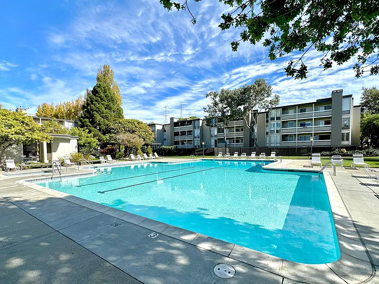 1170 Foster City Blvd #315 — Photo 20