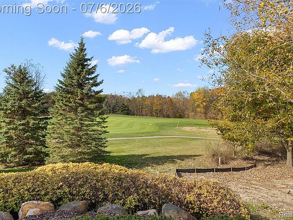5th image of 4650 Gatehouse Ct