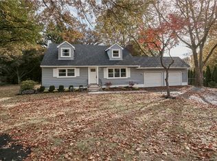 105 W Clarkstown Rd, New City, NY 10956