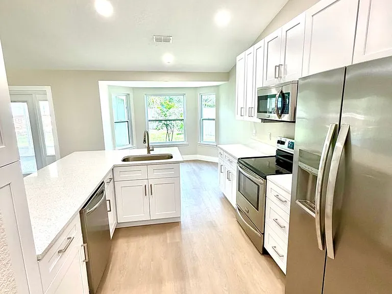 5360 N Lake Burkett Ln — Photo 16