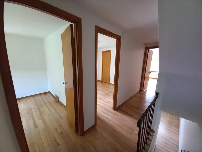 3 bedrooms upstairs