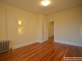 1800 Commonwealth Ave
