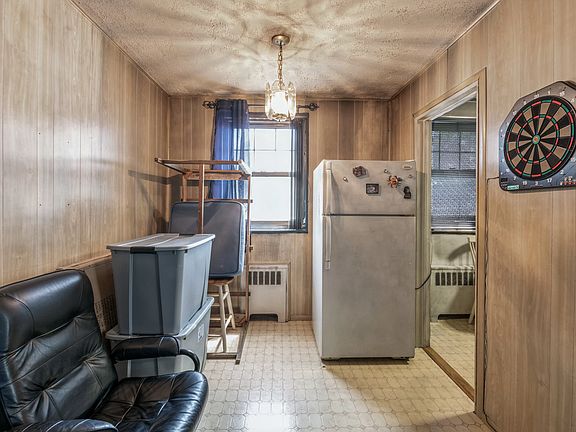 4th image of 249-03 61st Ave #2