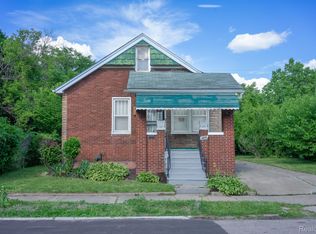 5672 Saint Clair St, Detroit, MI 48213
