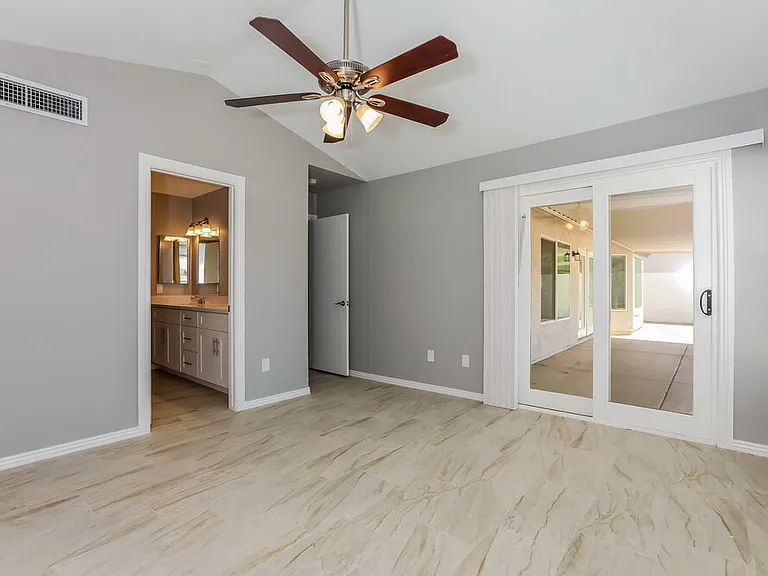 4401 E Scott Ave — Photo 10