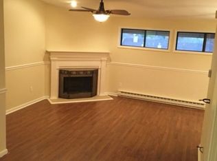 8 Crossway, Clinton, NJ 08809