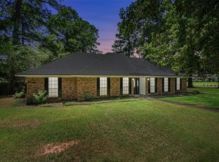6885 N Park Dr, Shreveport, LA 71107