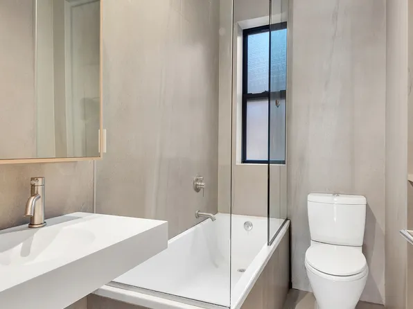 130 West 16th Street image 6 of 6