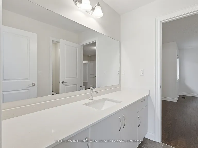 32 Bermondsey Way — Photo 21